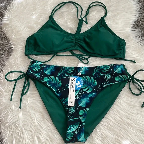 Women’s Cupshe two piece green leaf bikini L - Picture 1 of 4